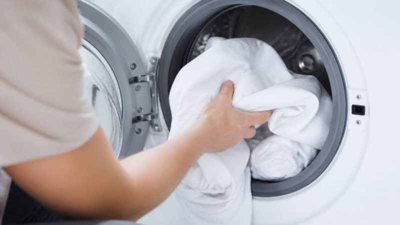 À combien laver des draps pour une hygiène optimale et un sommeil sain