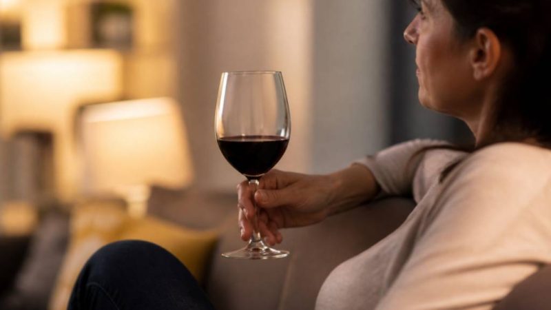 1 verre de vin rouge par jour : quels effets sur la santé et le sommeil ?
